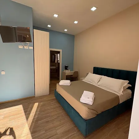 Partenope Pensionat 4*