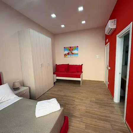 Partenope 4*