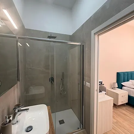 Partenope 4* Neapel